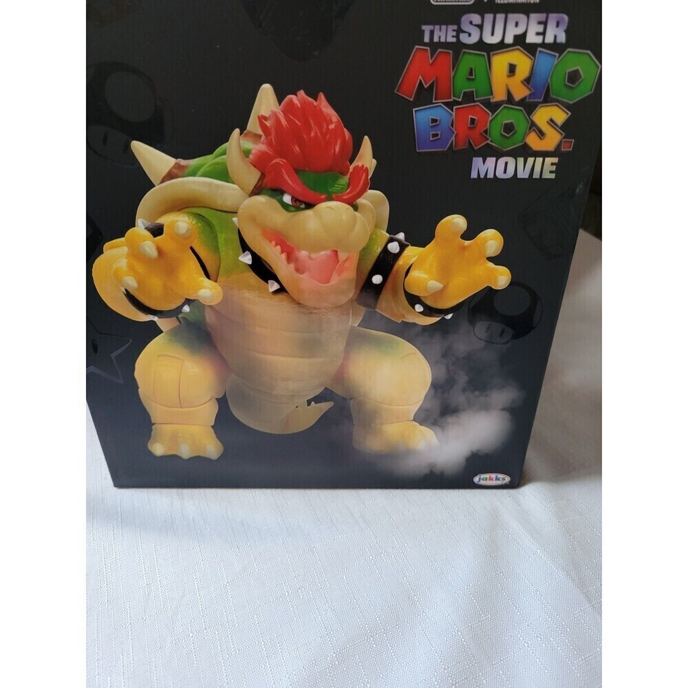 NEW Nintendo The Super Mario Bros Movie Bowser Figure with Fire Breathing Effect